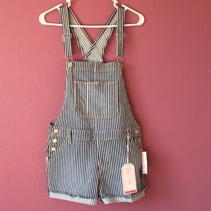 No Boundaries Short Overalls